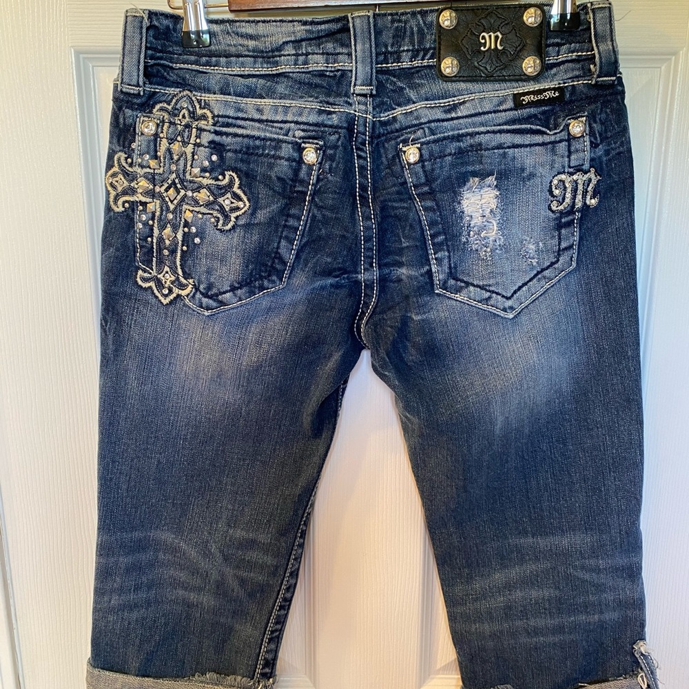 Women’s Miss Me Crop Capri